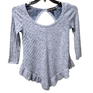 Almost Famous Women's Blue Ribbed Knit Top Cutout Back‎ Ruffle Hem Small S